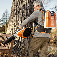 STIHL BGA 200 SET Аккумуляторное воздуходувное устройство STIHL, AL 300, AP 300S, сумка, пояс с лямками BA010115900/2, Воздуходувные устройства аккумуляторные Штиль